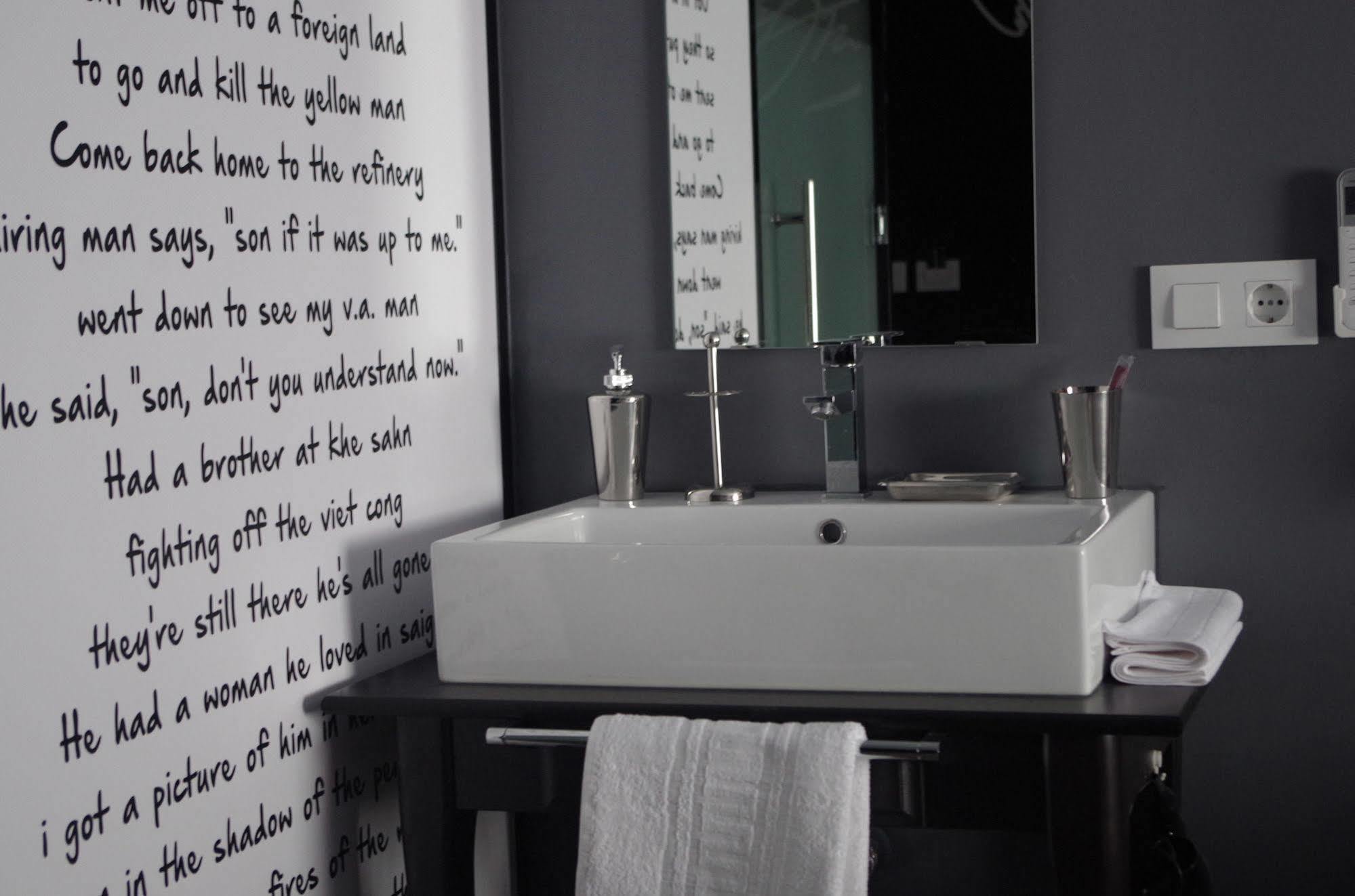 Hotel Apartamentos Rock Star Taboadela ภายนอก รูปภาพ